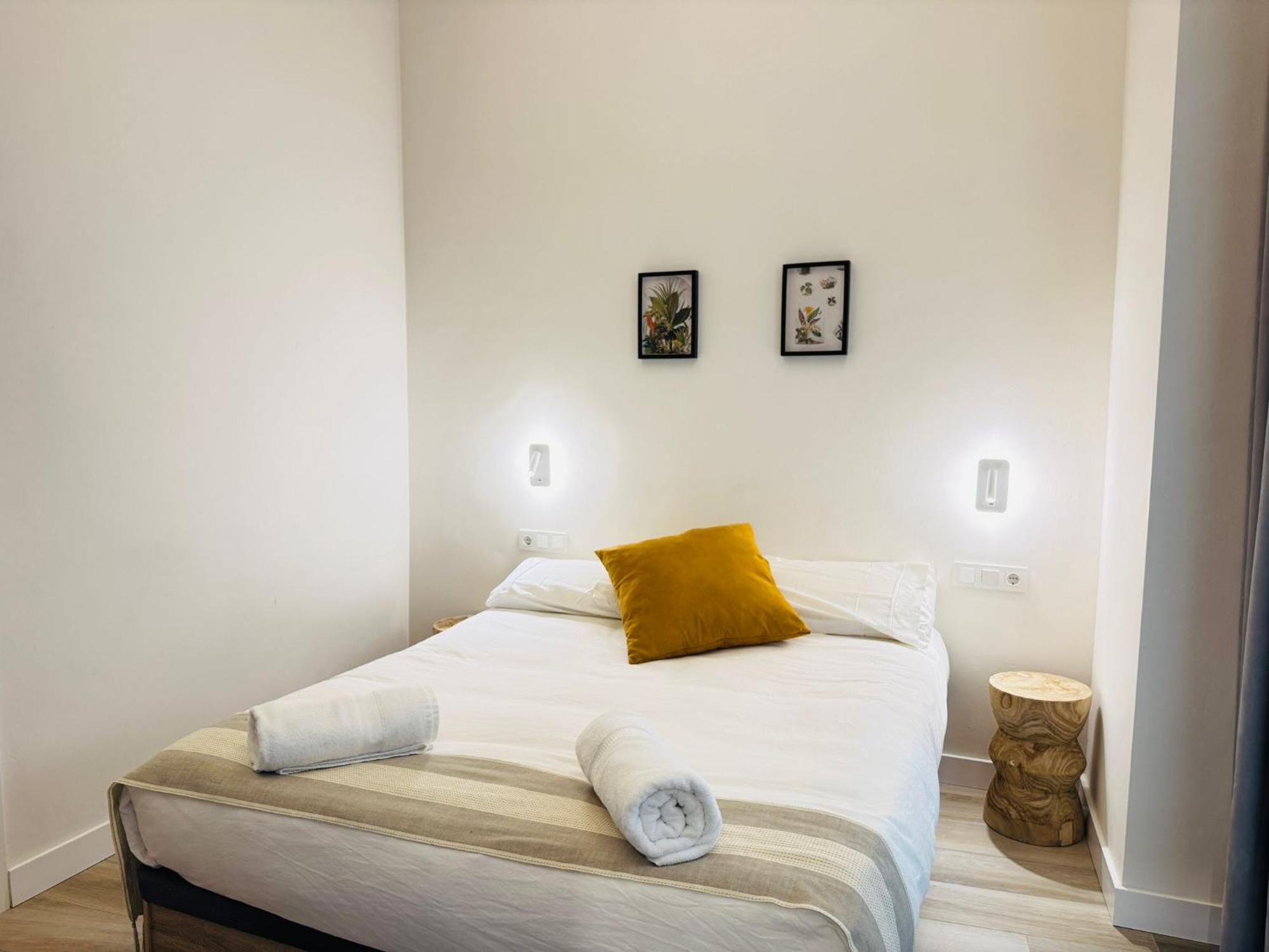 Qe Apartments Кадис Екстериор снимка