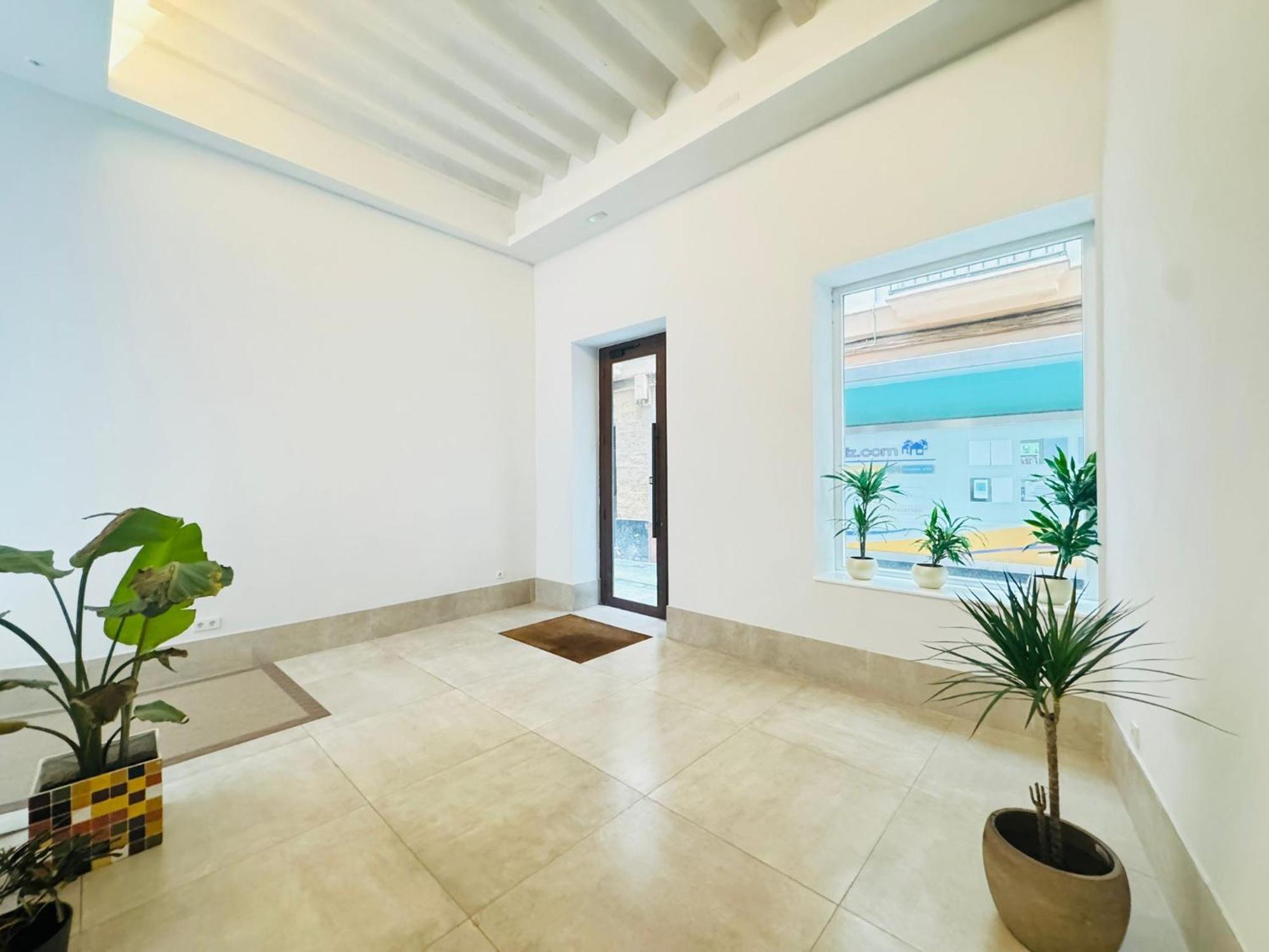 Qe Apartments Кадис Екстериор снимка