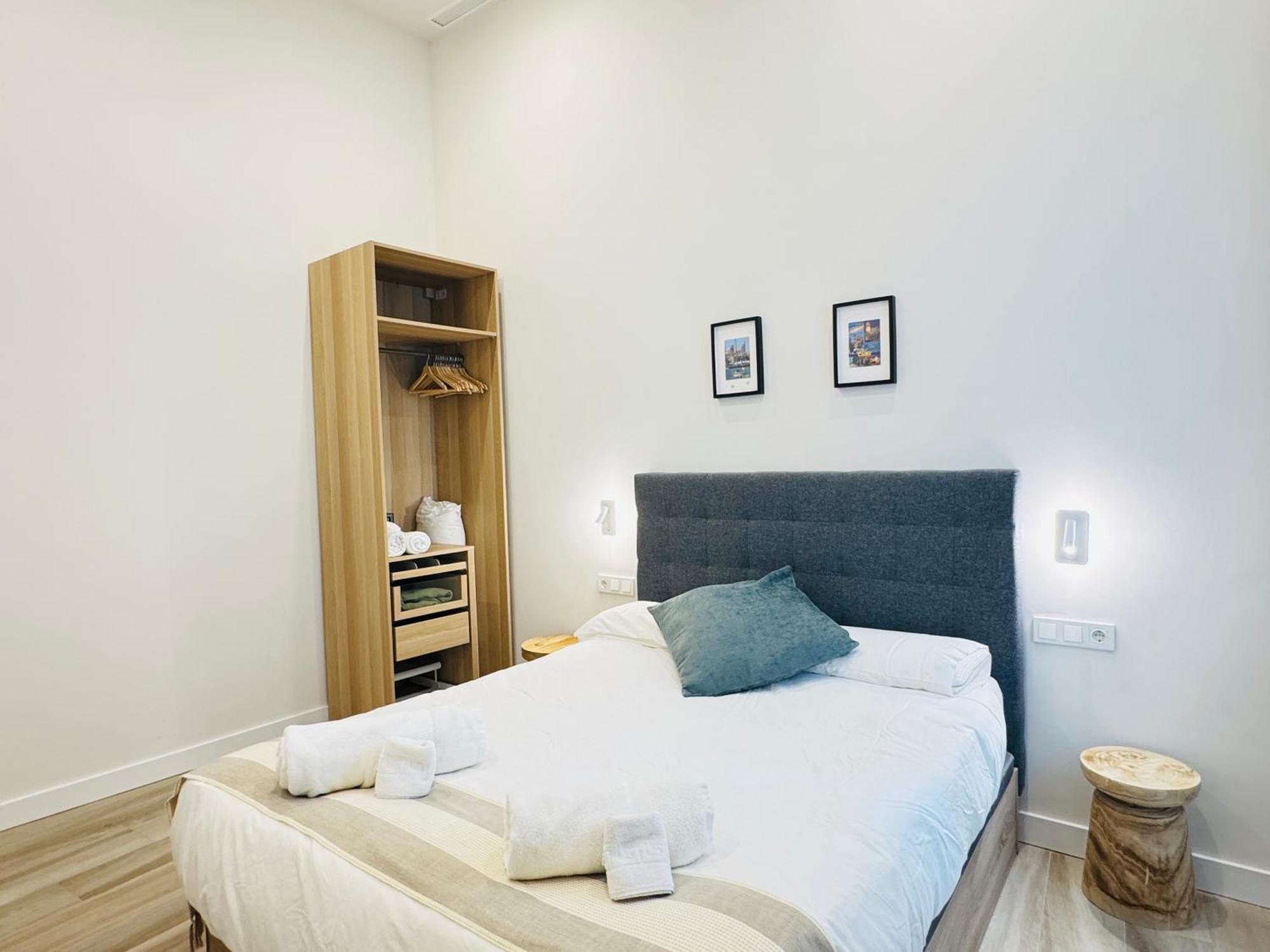 Qe Apartments Кадис Екстериор снимка
