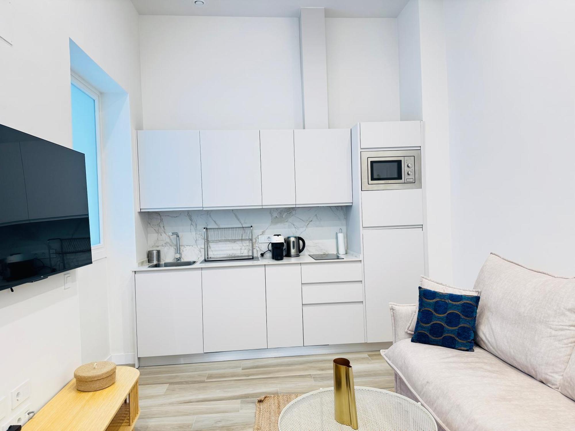 Qe Apartments Кадис Екстериор снимка